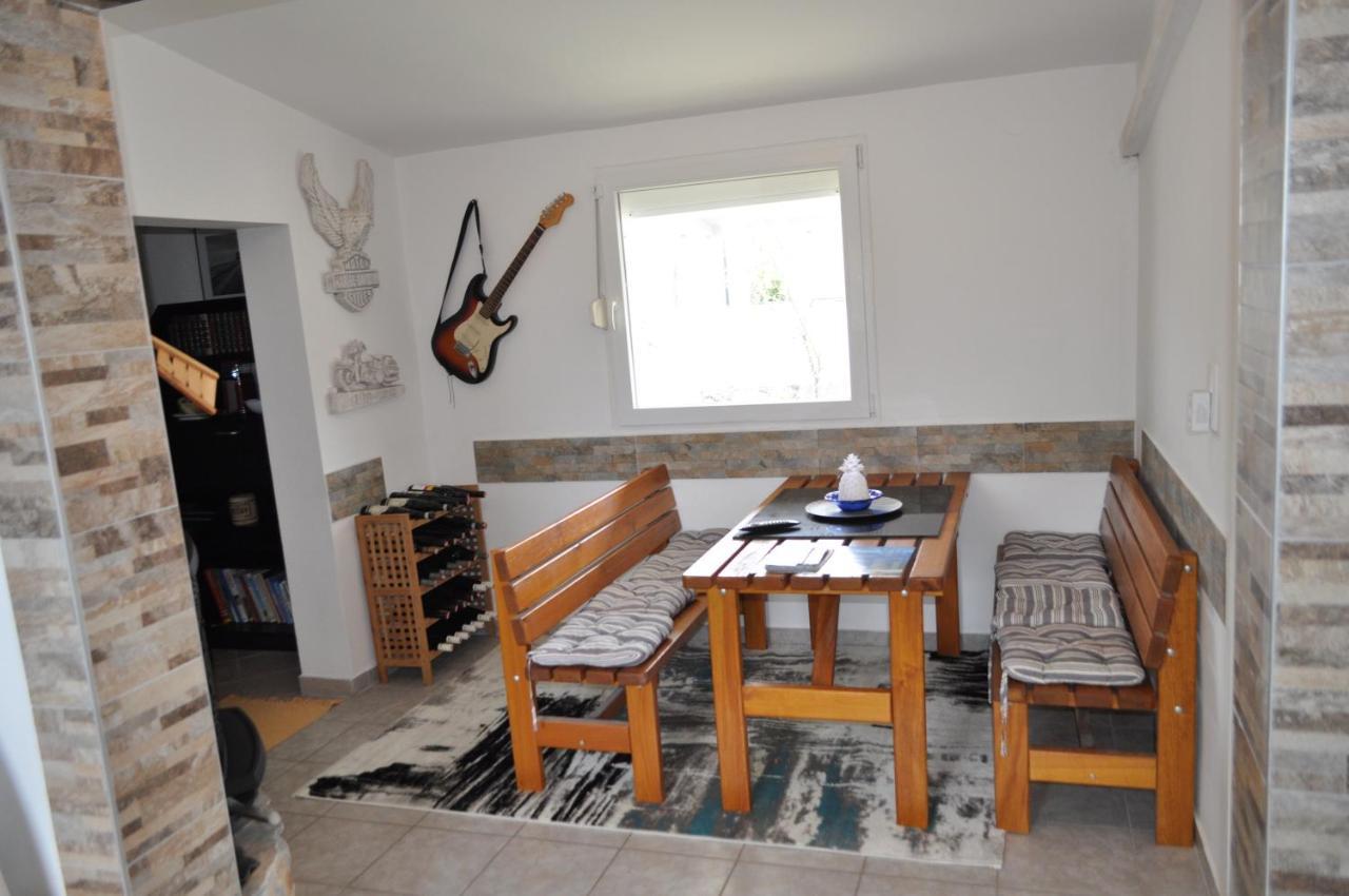 Familien Ferienhaus Vir Croatia 150M Strand Restaurant Einkaufen Exterior foto