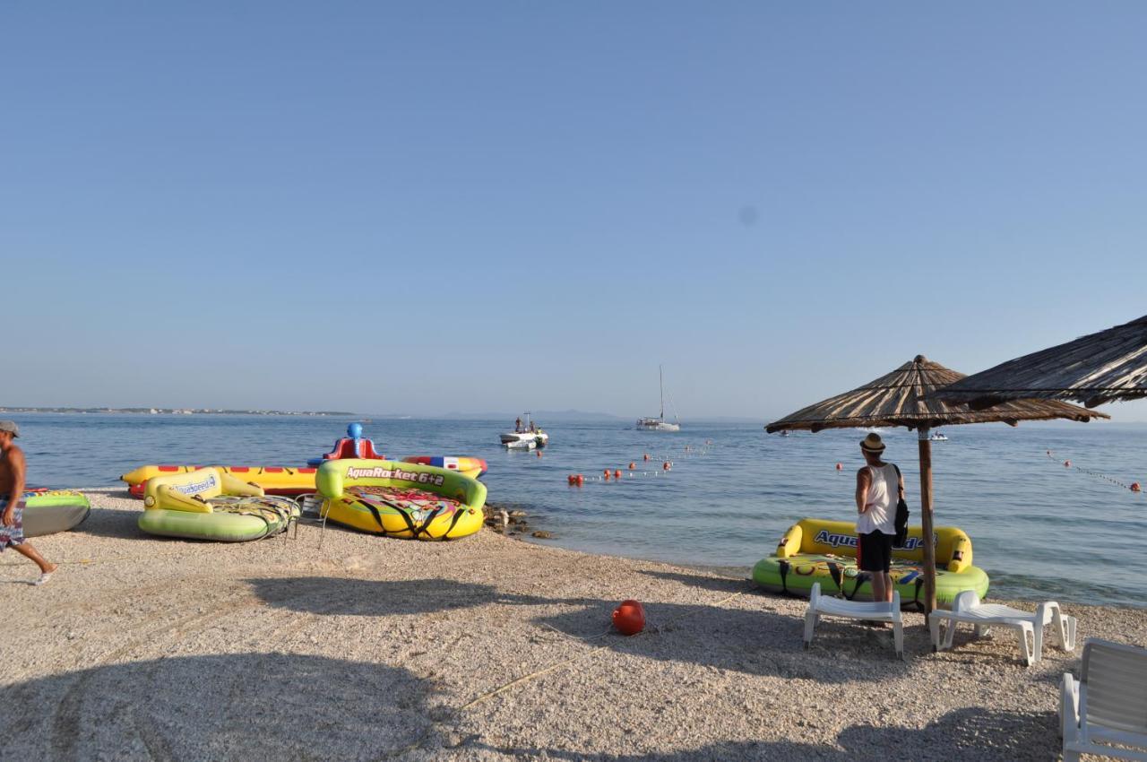Familien Ferienhaus Vir Croatia 150M Strand Restaurant Einkaufen Exterior foto