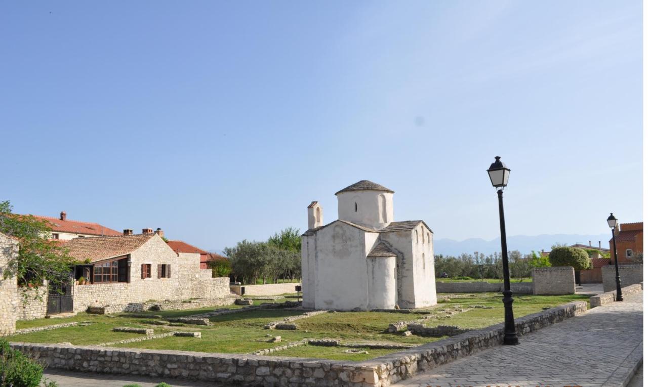 Familien Ferienhaus Vir Croatia 150M Strand Restaurant Einkaufen Exterior foto